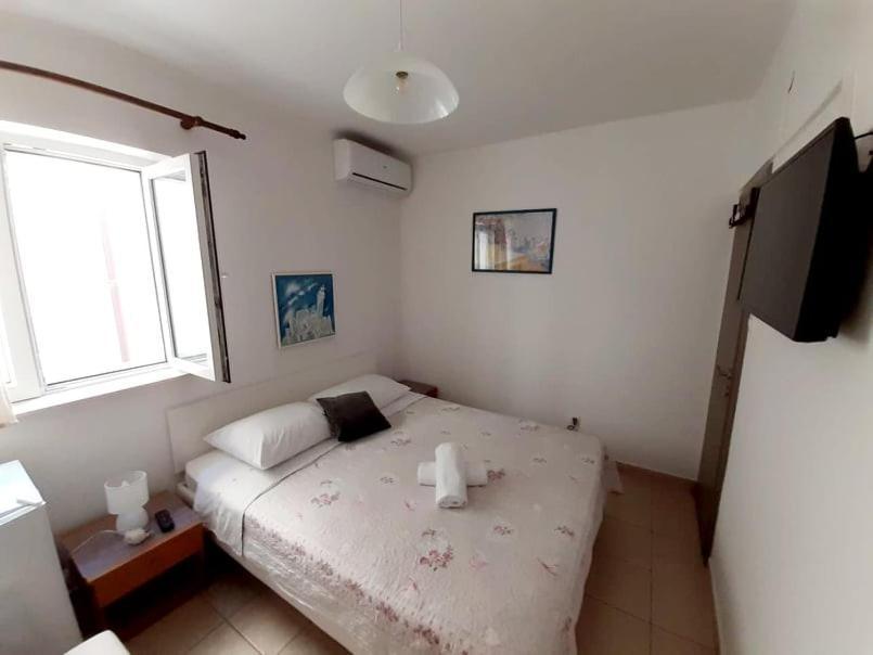 Apartment Luna Tribunj Tribalj Esterno foto